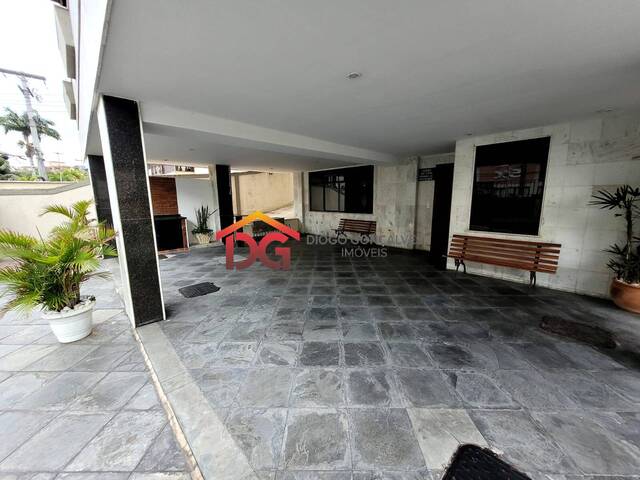 #80 - Apartamento para Venda em Cabo Frio - RJ