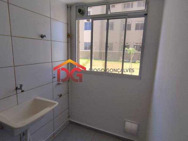 #102 - Apartamento para Locação em São Pedro da Aldeia - RJ