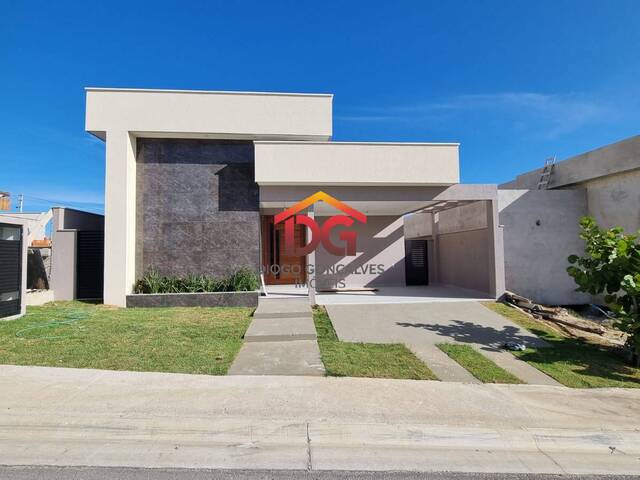 #160 - Casa para Venda em São Pedro da Aldeia - RJ