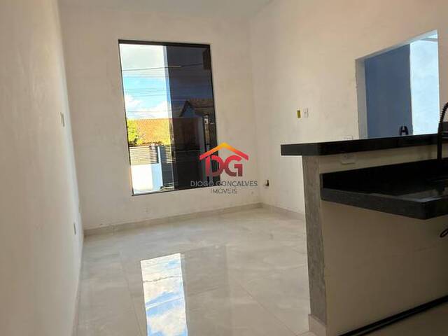 Casa para Venda em São Pedro da Aldeia - 4